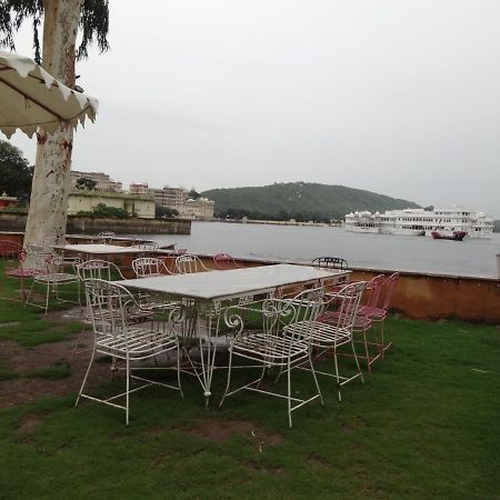 Raasleela Luxury Camp Hotel Udaipur Bagian luar foto