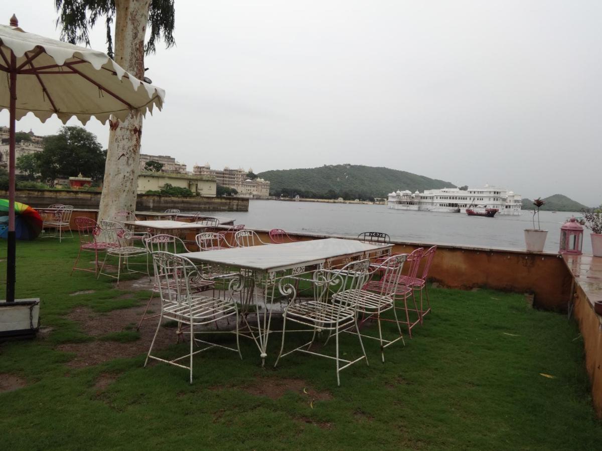 Raasleela Luxury Camp Hotel Udaipur Bagian luar foto