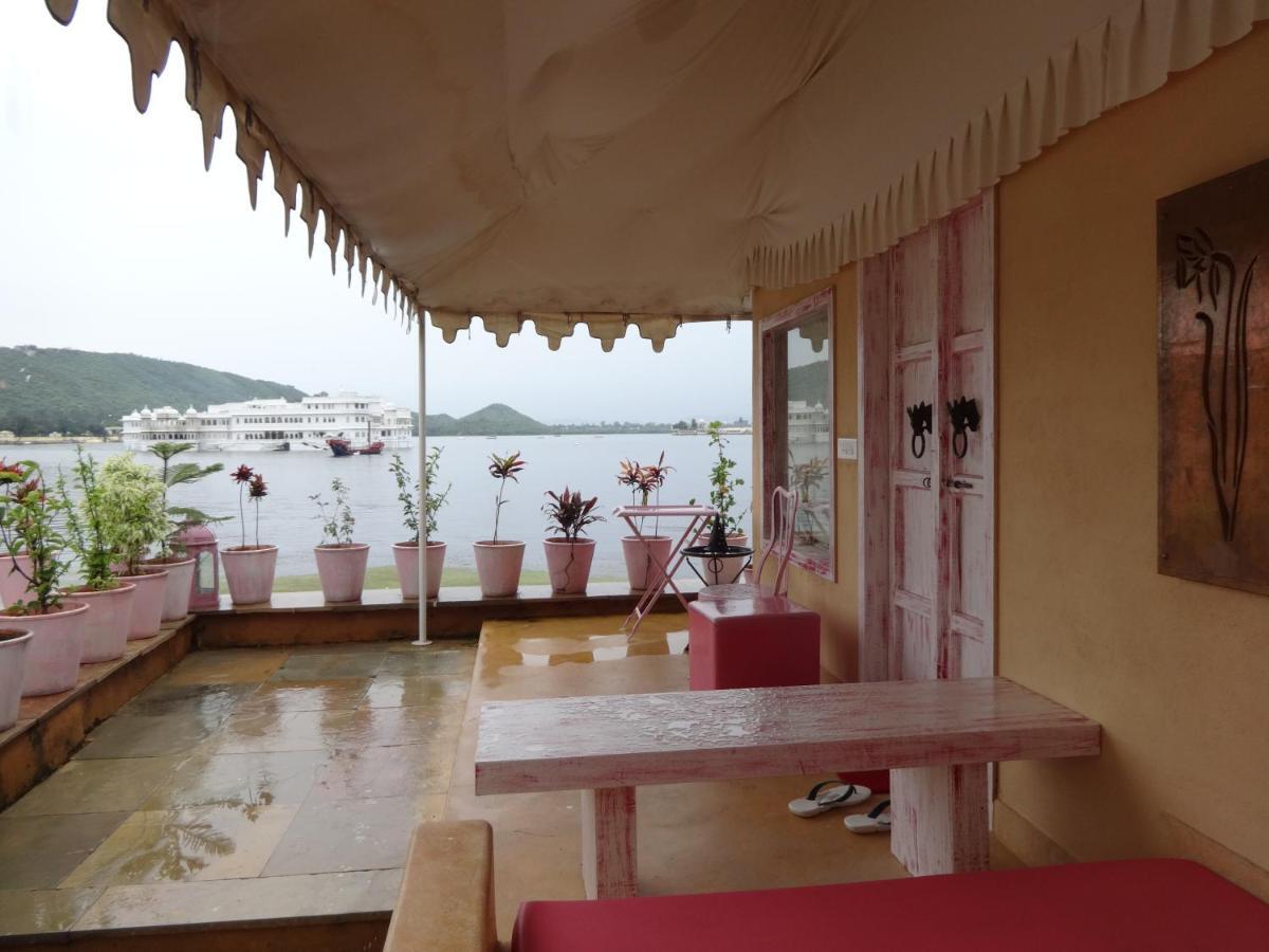 Raasleela Luxury Camp Hotel Udaipur Bagian luar foto
